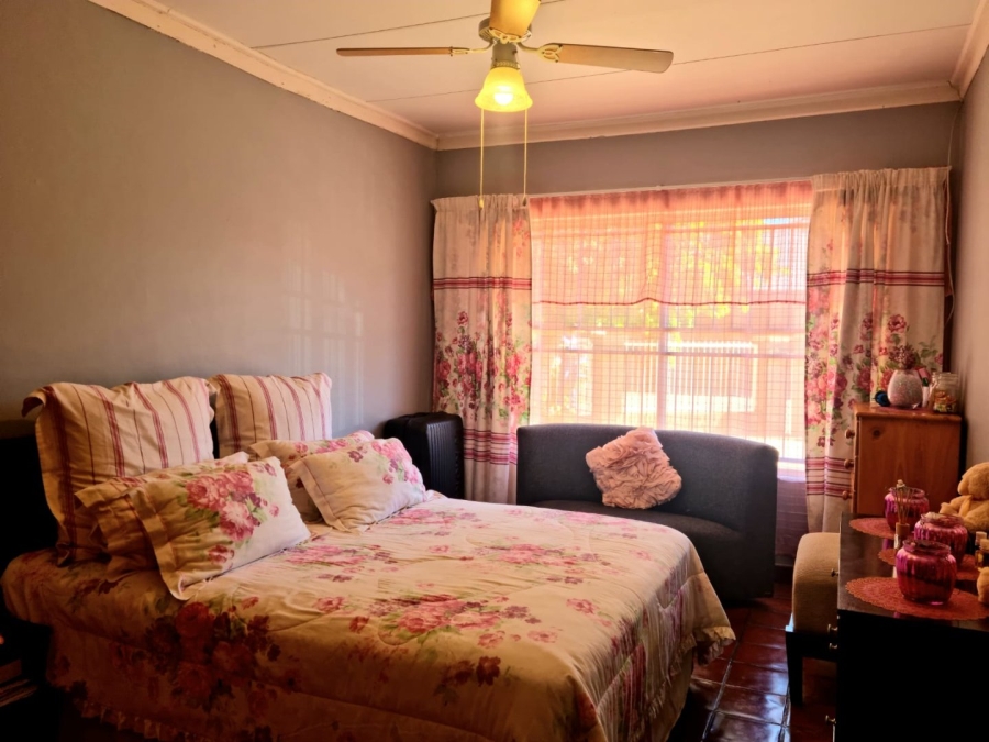 3 Bedroom Property for Sale in Labram Northern Cape